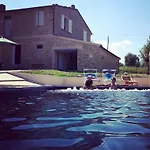 Tuttaterra Country house Serra San Quirico