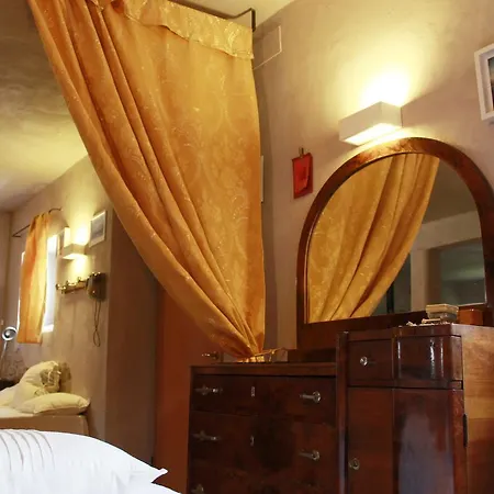 Tuttaterra * Serra San Quirico